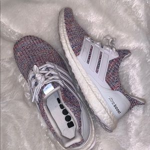 WORN ONCE ULTRABOOST⚠️